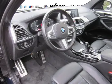 BMW X3 xDrive30e M SPORT LC PROF LEDER AHK PANO HUD