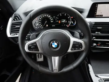 BMW X3 xDrive 20d M-Sport PANO AHK HUD 360  LED NAVI