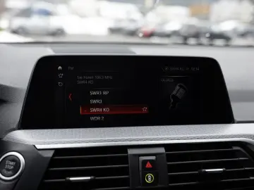 BMW X3 xDrive 20d M-Sport PANO AHK HUD 360  LED NAVI