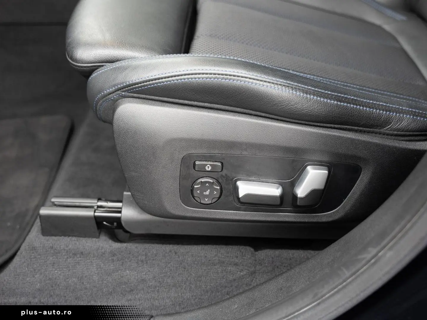 BMW X3 xDrive 20d M-Sport PANO AHK HUD 360  LED NAVI