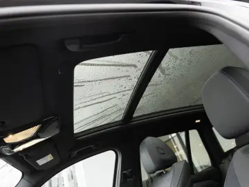 BMW X3 xDrive 20d M-Sport PANO AHK HUD 360  LED NAVI