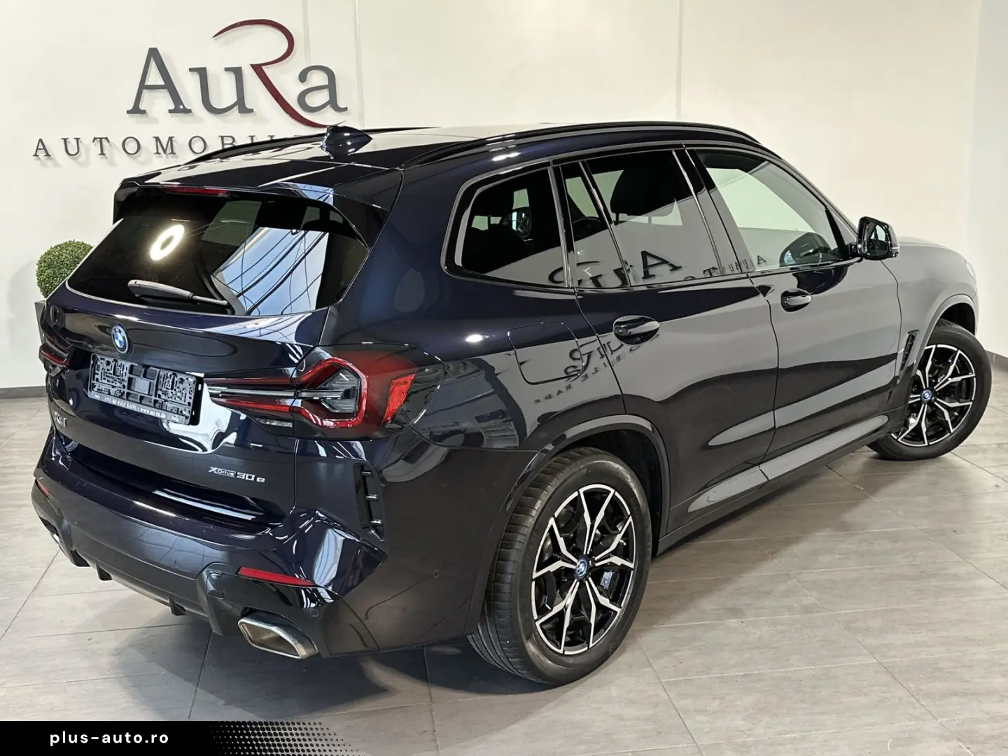 BMW X3 xDrive30e M-Sport NAV LED 360  AHK PANO HEADU