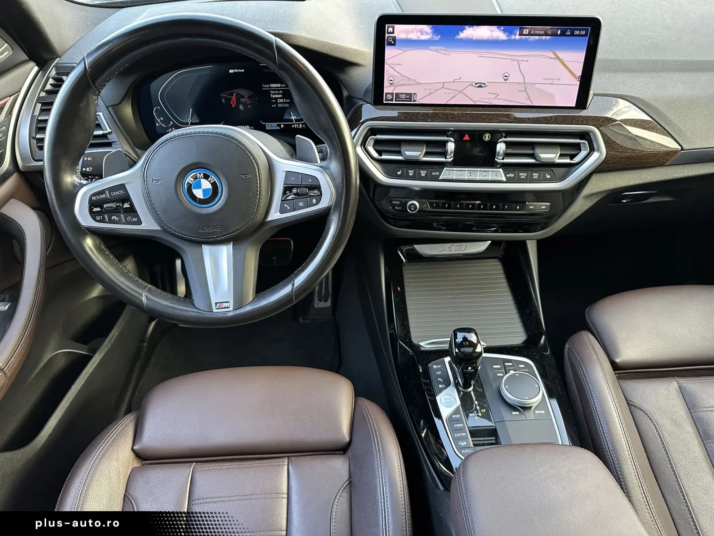 BMW X3 xDrive30e M-Sport NAV LED 360  AHK PANO HEADU