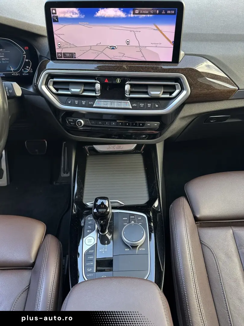 BMW X3 xDrive30e M-Sport NAV LED 360  AHK PANO HEADU