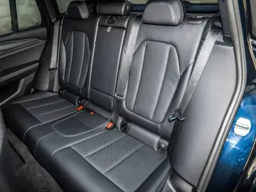 BMW X3 xDrive30e M Sport HuD Pano AHK Hifi LED Alarm