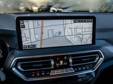 BMW X3 xDrive30e M Sport HuD Pano AHK Hifi LED Alarm