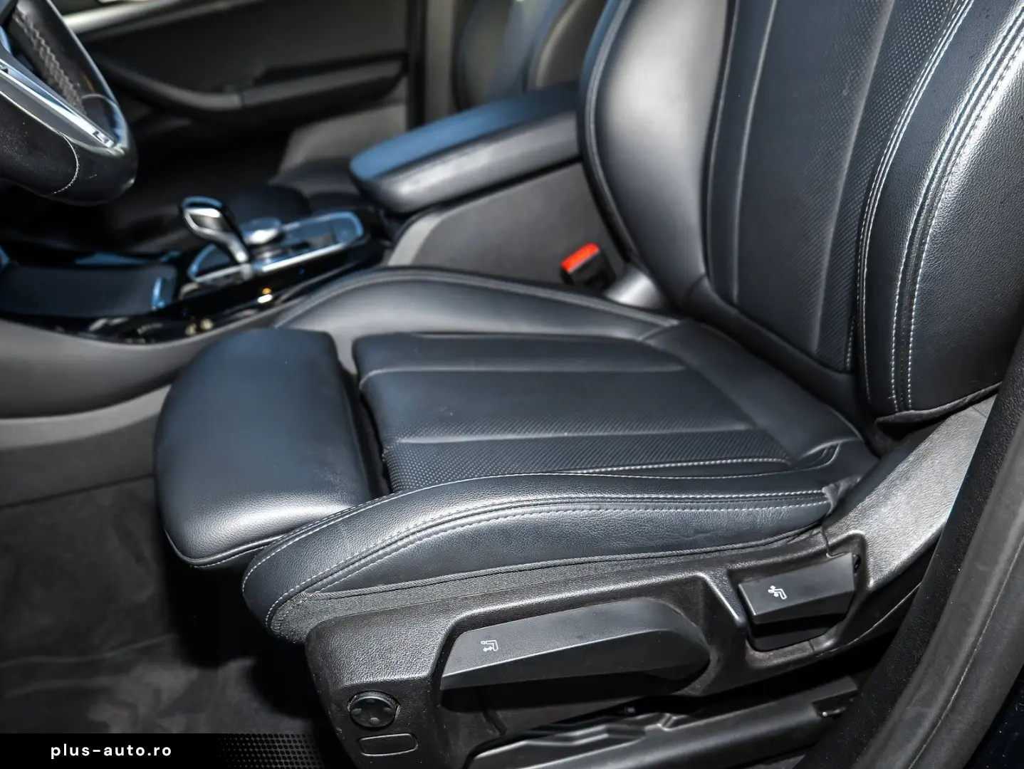 BMW X3 xDrive30e M Sport HuD Pano AHK Hifi LED Alarm