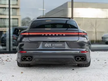 PORSCHE PANAMERA 4 Bose Pano ACC HeadUp SoftClose