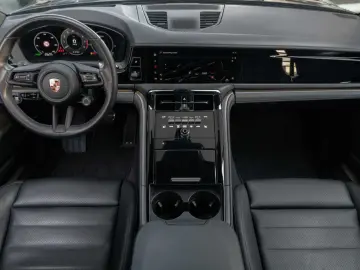 PORSCHE PANAMERA 4 Bose Pano ACC HeadUp SoftClose