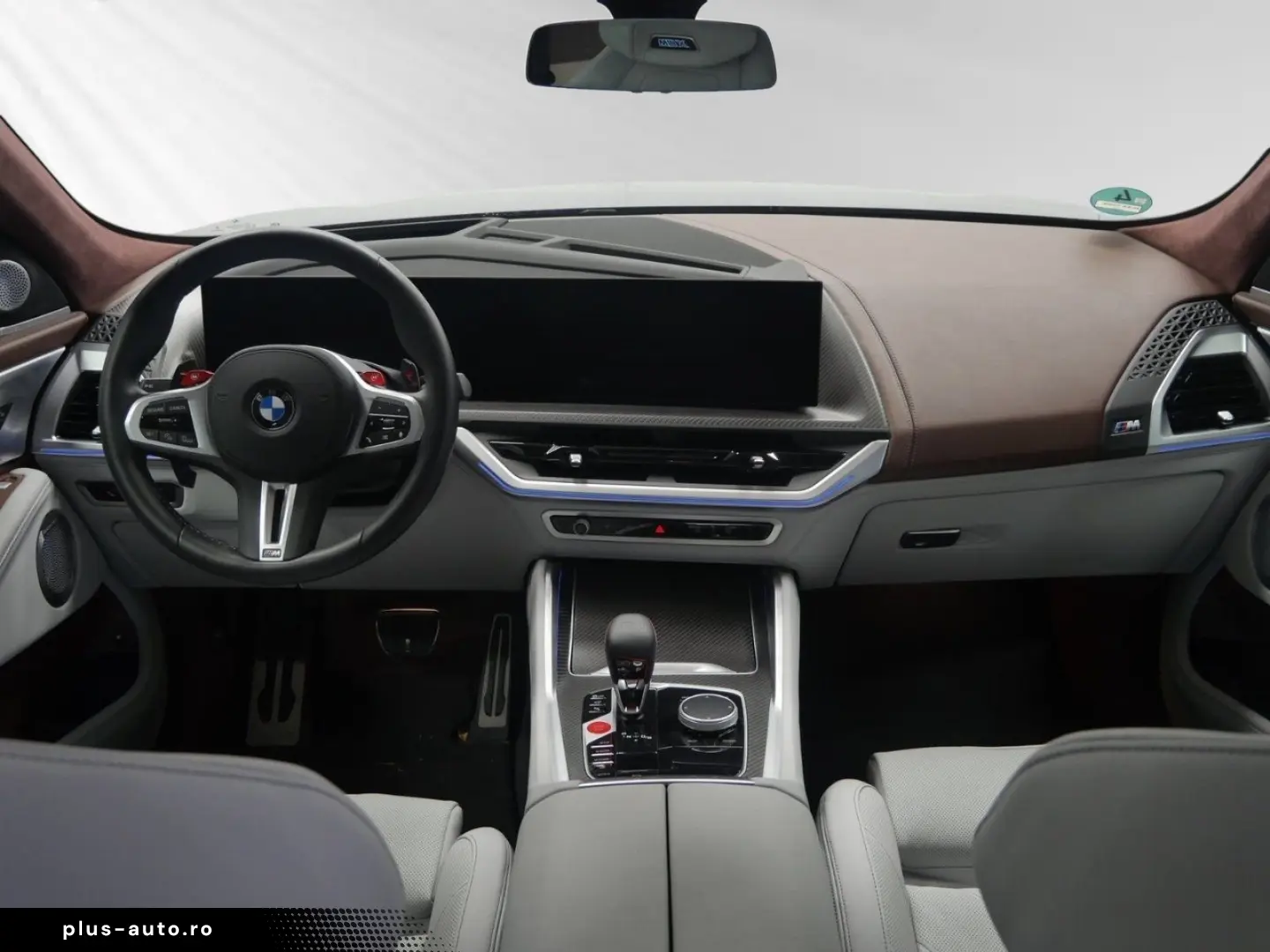 BMW XM 50e  Sepia met.  AHK 23 LMR Autobahnass.