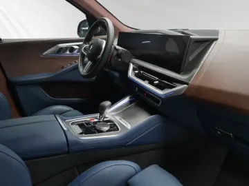 BMW XM 50e  Ind. Petrol Mica  AHK 23 LMR Autobahnass