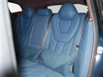 BMW XM 50e  Ind. Petrol Mica  AHK 23 LMR Autobahnass