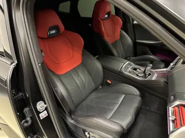 BMW XM Label Red Carbon B&W Black Frozen 23 Zoll AHK