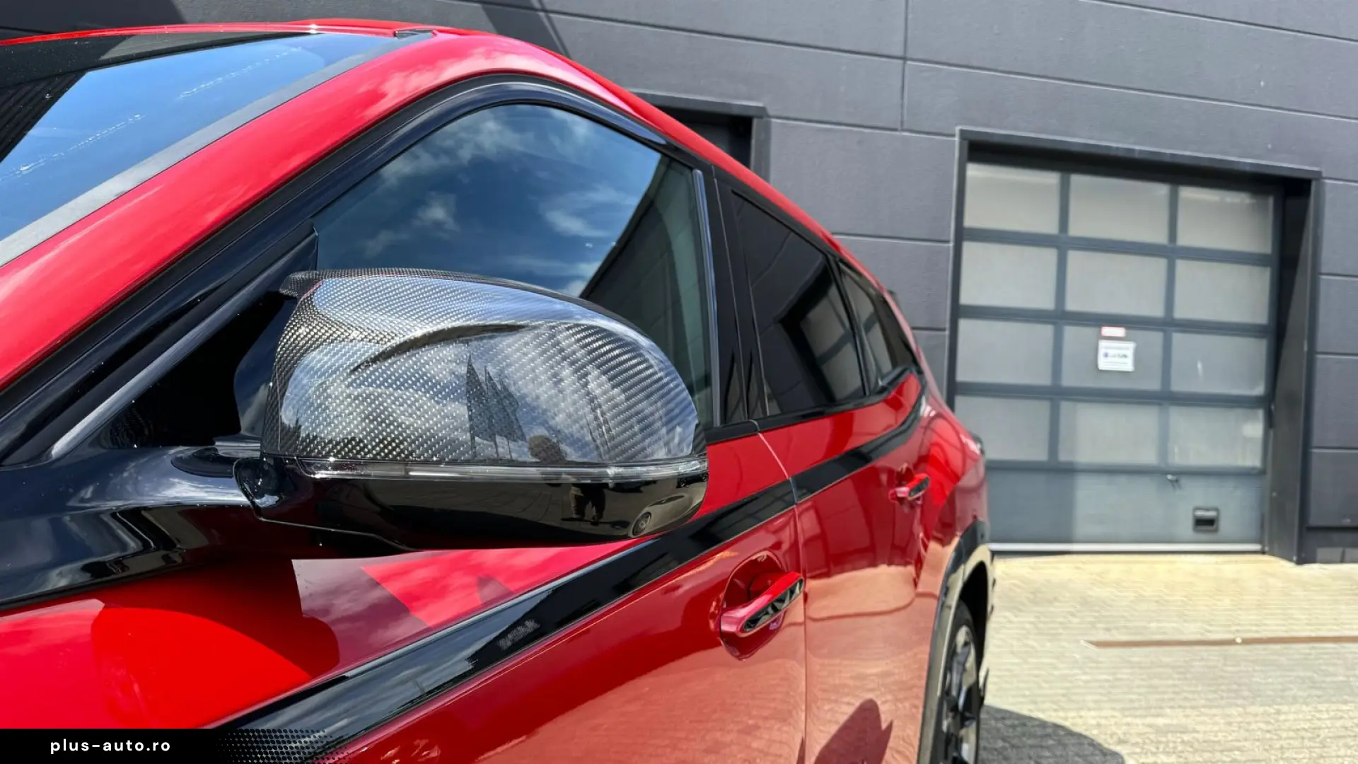 BMW XM Label Red   LARTE Design Carbon