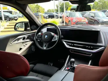 BMW XM Label Red   LARTE Design Carbon