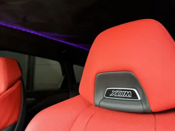 BMW XM Label Red   LARTE Design Carbon