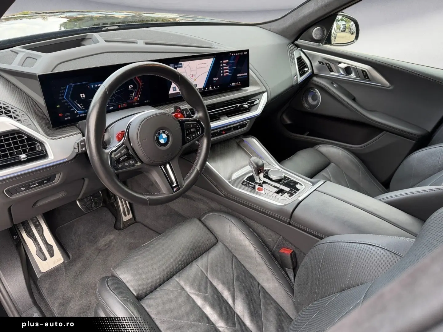 BMW XM M Driver's Package AHK Bowers & Wilkins Soft-