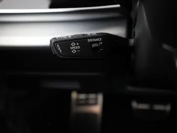 Audi Q8 50 TDI qu S-LINE  Luft  Pano