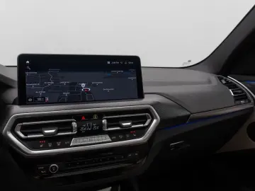 BMW X3 xD20d M Sport DAB Kamera Panorama 20Zoll LED