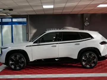 BMW XM Bowers & Wilkins 23  AHK Sitzbelüft. Massage