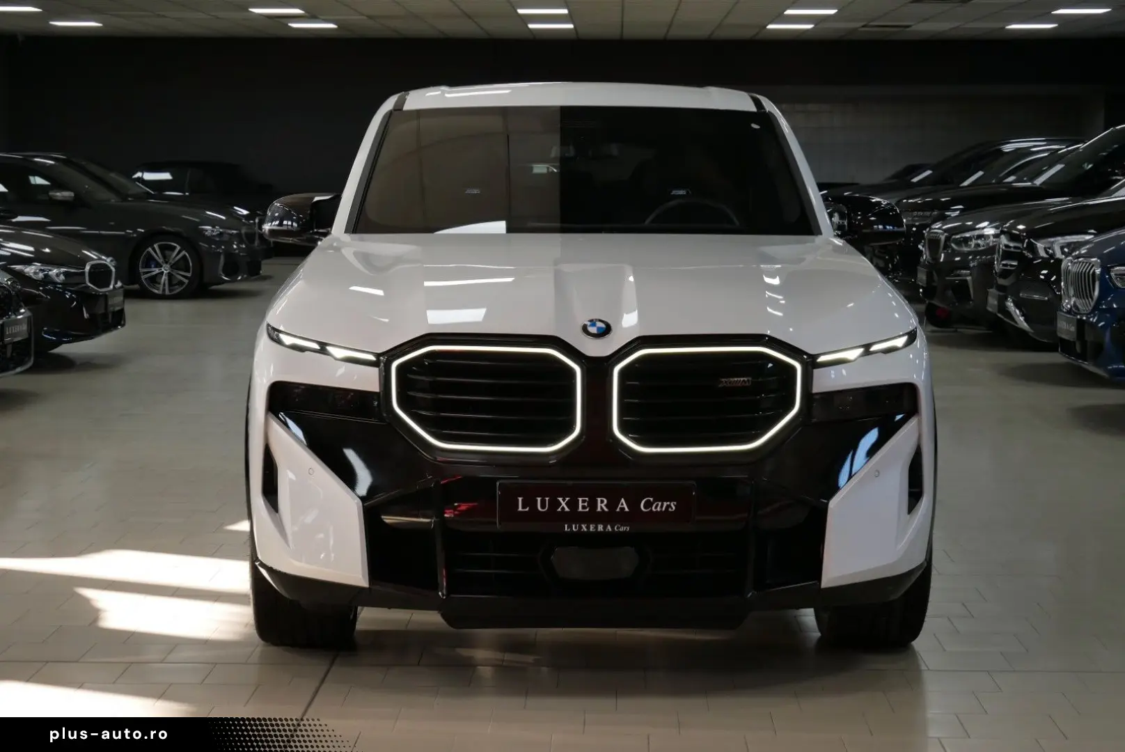 BMW XM Bowers & Wilkins 23  AHK Sitzbelüft. Massage