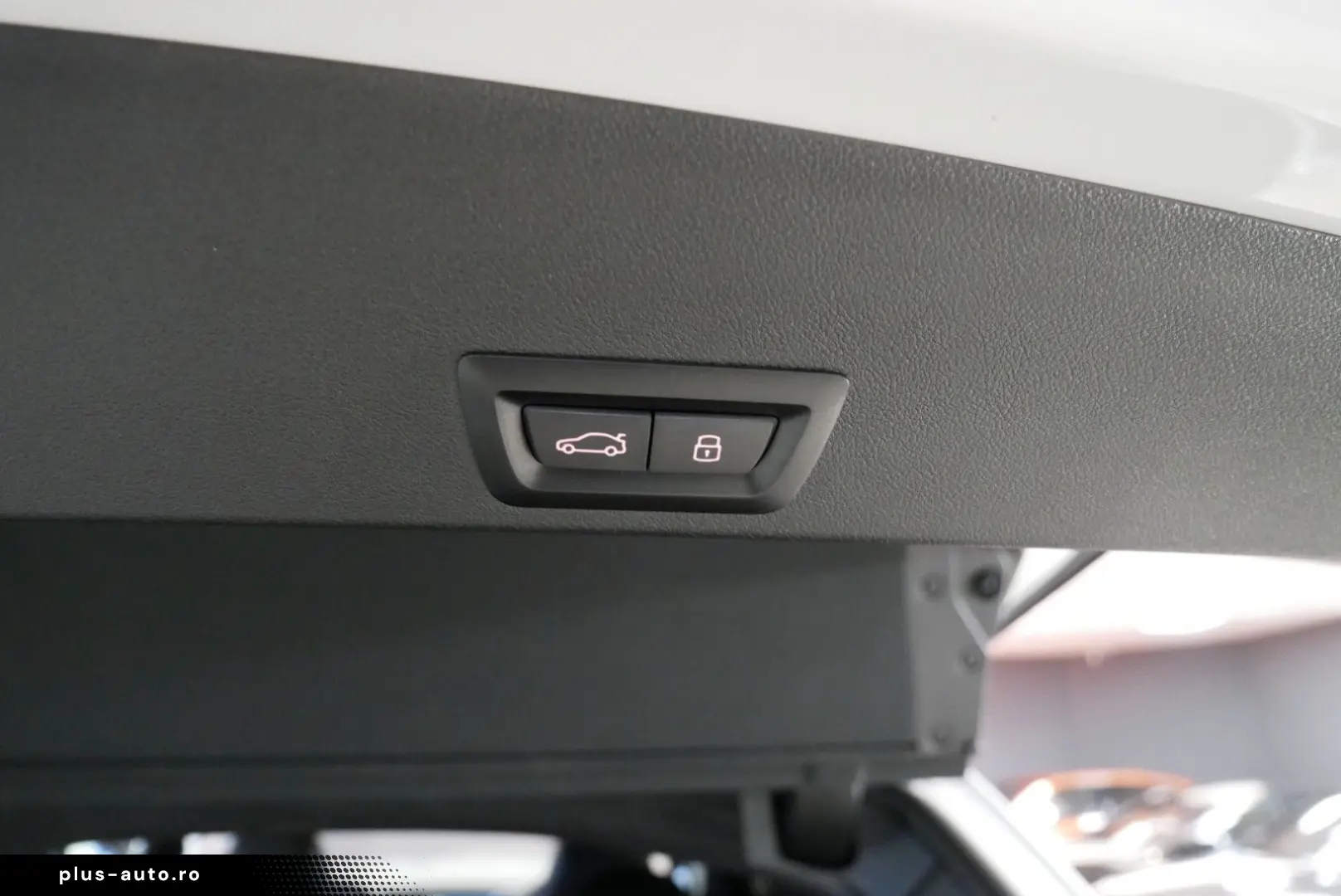 BMW XM Bowers & Wilkins 23  AHK Sitzbelüft. Massage