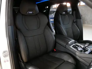 BMW XM Bowers & Wilkins 23  AHK Sitzbelüft. Massage