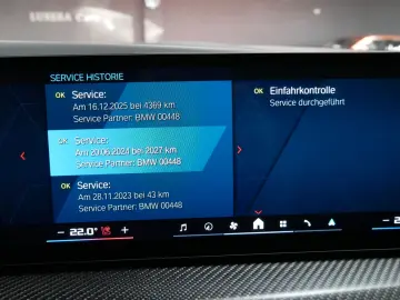 BMW XM Bowers & Wilkins 23  AHK Sitzbelüft. Massage