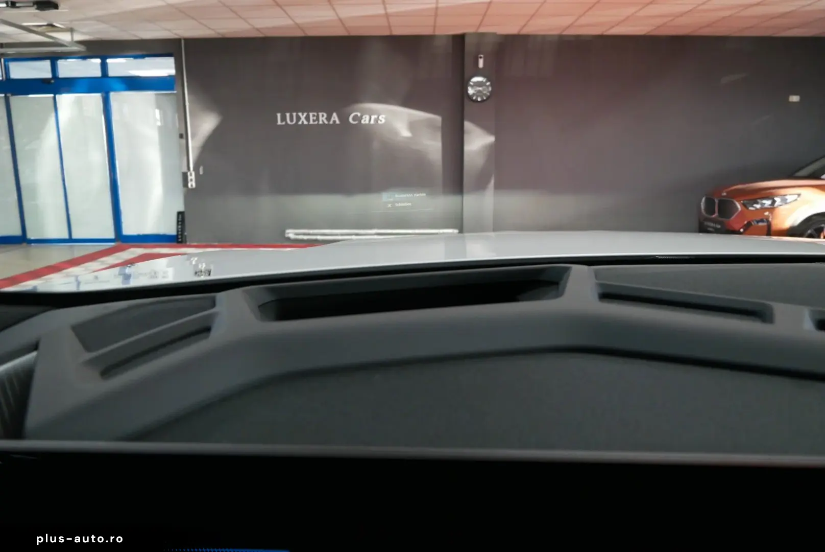 BMW XM Bowers & Wilkins 23  AHK Sitzbelüft. Massage