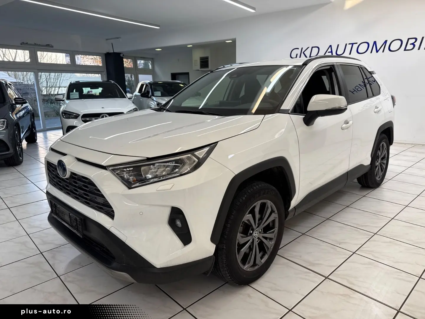 TOYOTA RAV4 Hybrid 4x2 Team Deutschland Navi LED Kamera