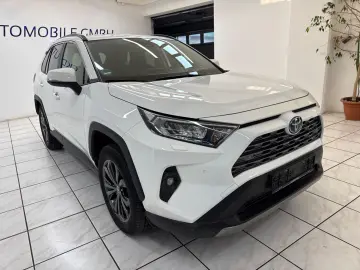 TOYOTA RAV4 Hybrid 4x2 Team Deutschland Navi LED Kamera