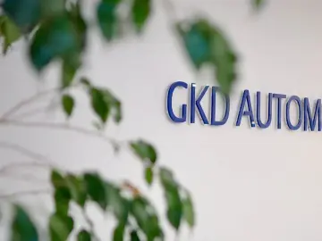 TOYOTA RAV4 Hybrid 4x2 Team Deutschland Navi LED Kamera