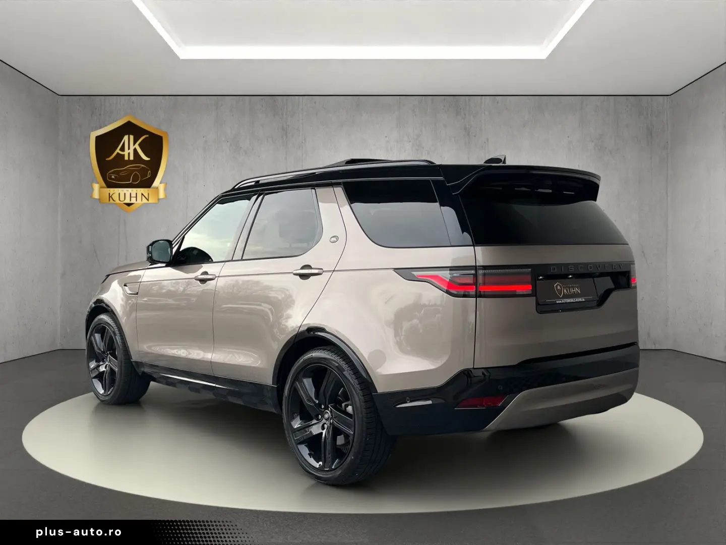 LAND ROVER Discovery DYNAMIC HSE D300 AWD 7 SITZE VOLL 1.H