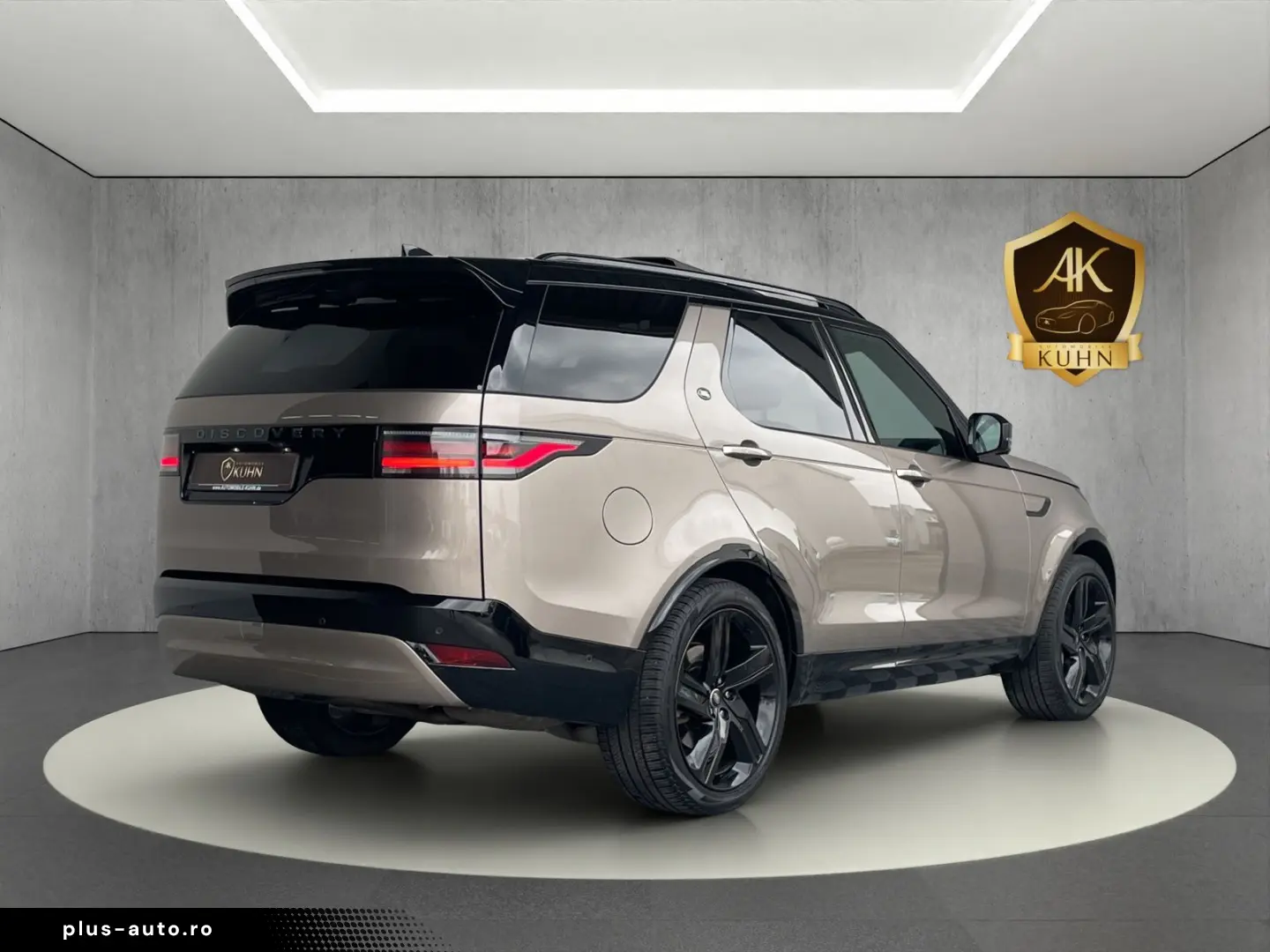 LAND ROVER Discovery DYNAMIC HSE D300 AWD 7 SITZE VOLL 1.H