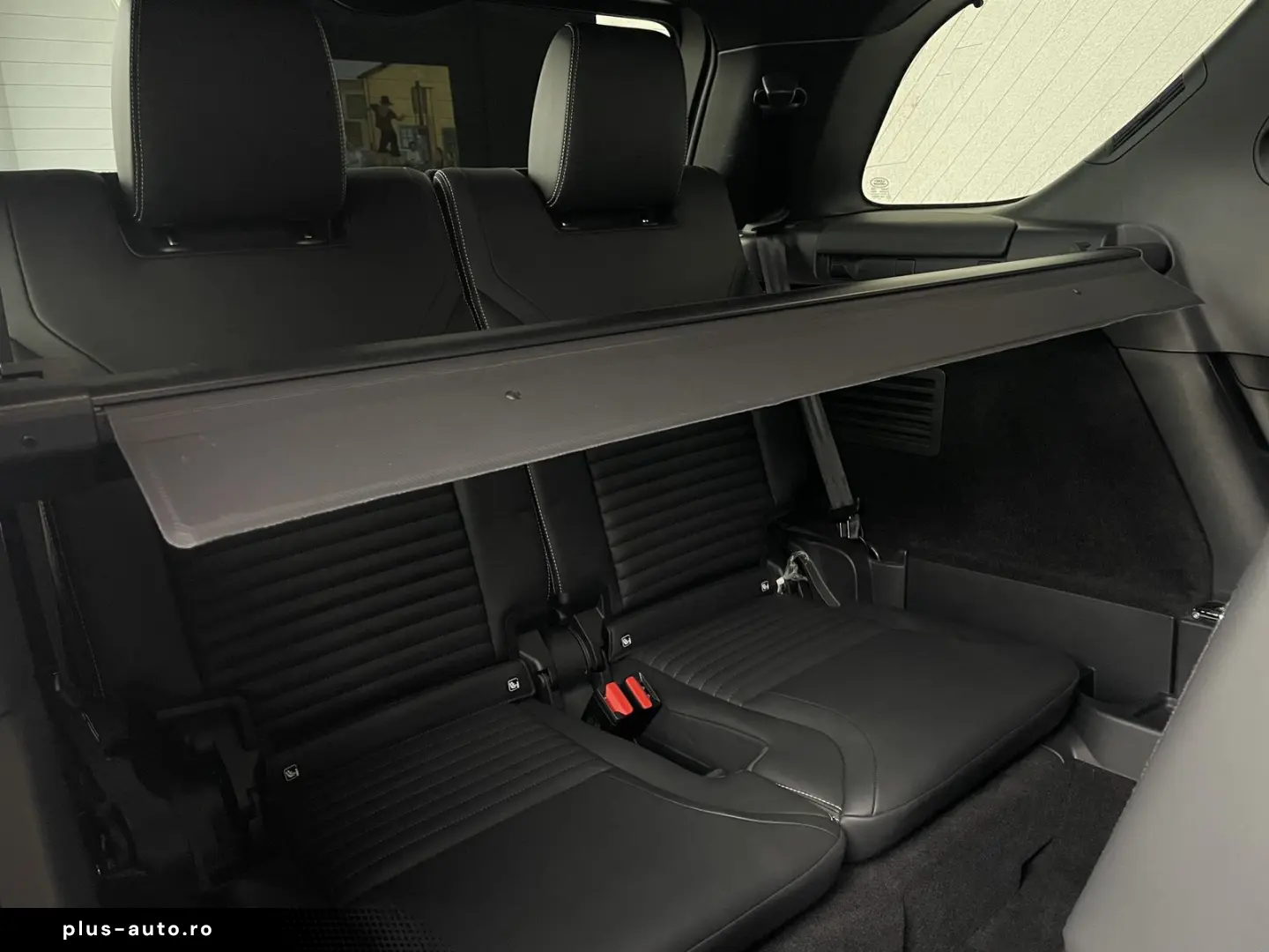 LAND ROVER Discovery DYNAMIC HSE D300 AWD 7 SITZE VOLL 1.H