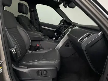 LAND ROVER Discovery DYNAMIC HSE D300 AWD 7 SITZE VOLL 1.H