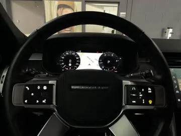 LAND ROVER Discovery DYNAMIC HSE D300 AWD 7 SITZE VOLL 1.H