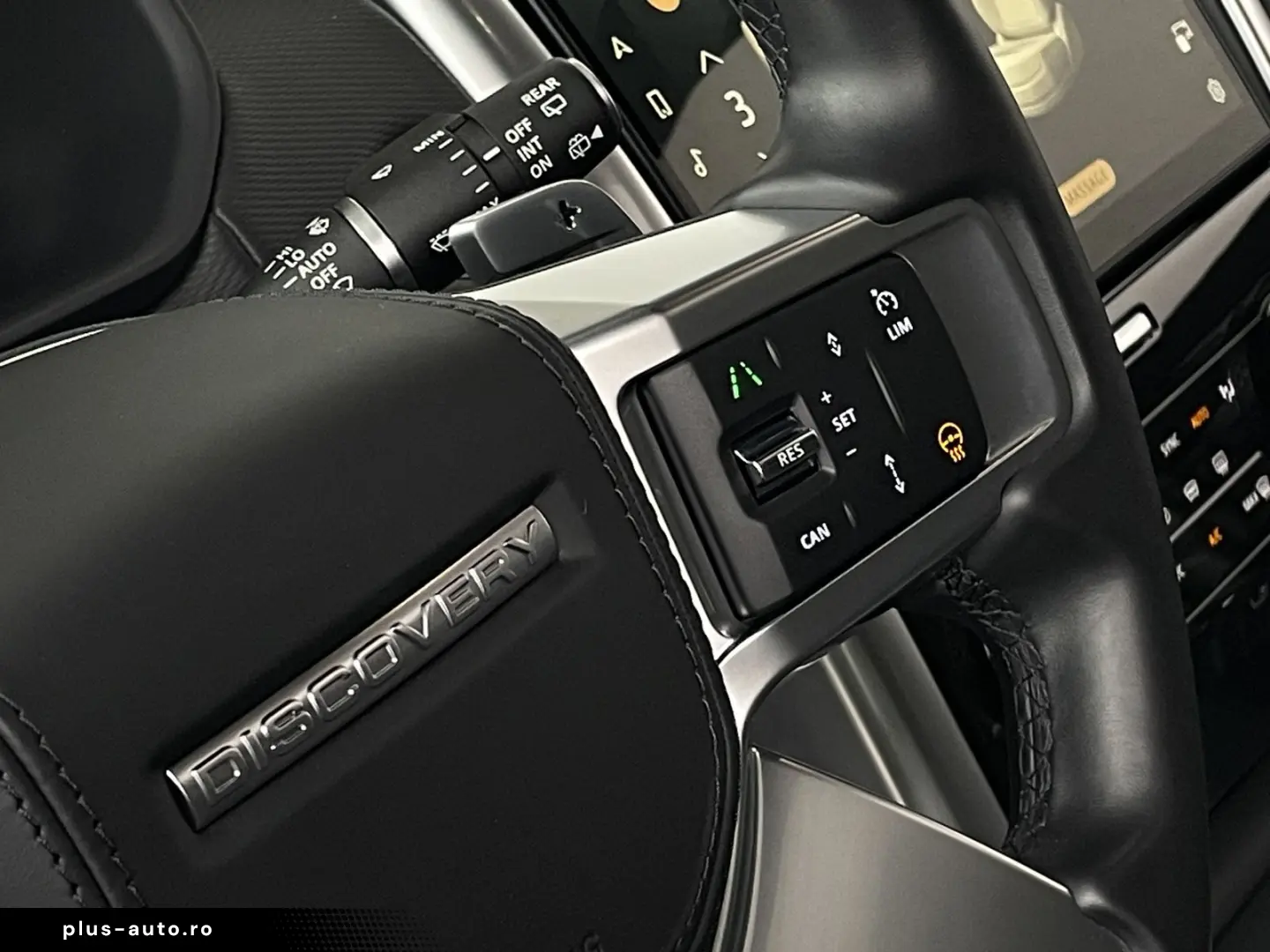 LAND ROVER Discovery DYNAMIC HSE D300 AWD 7 SITZE VOLL 1.H