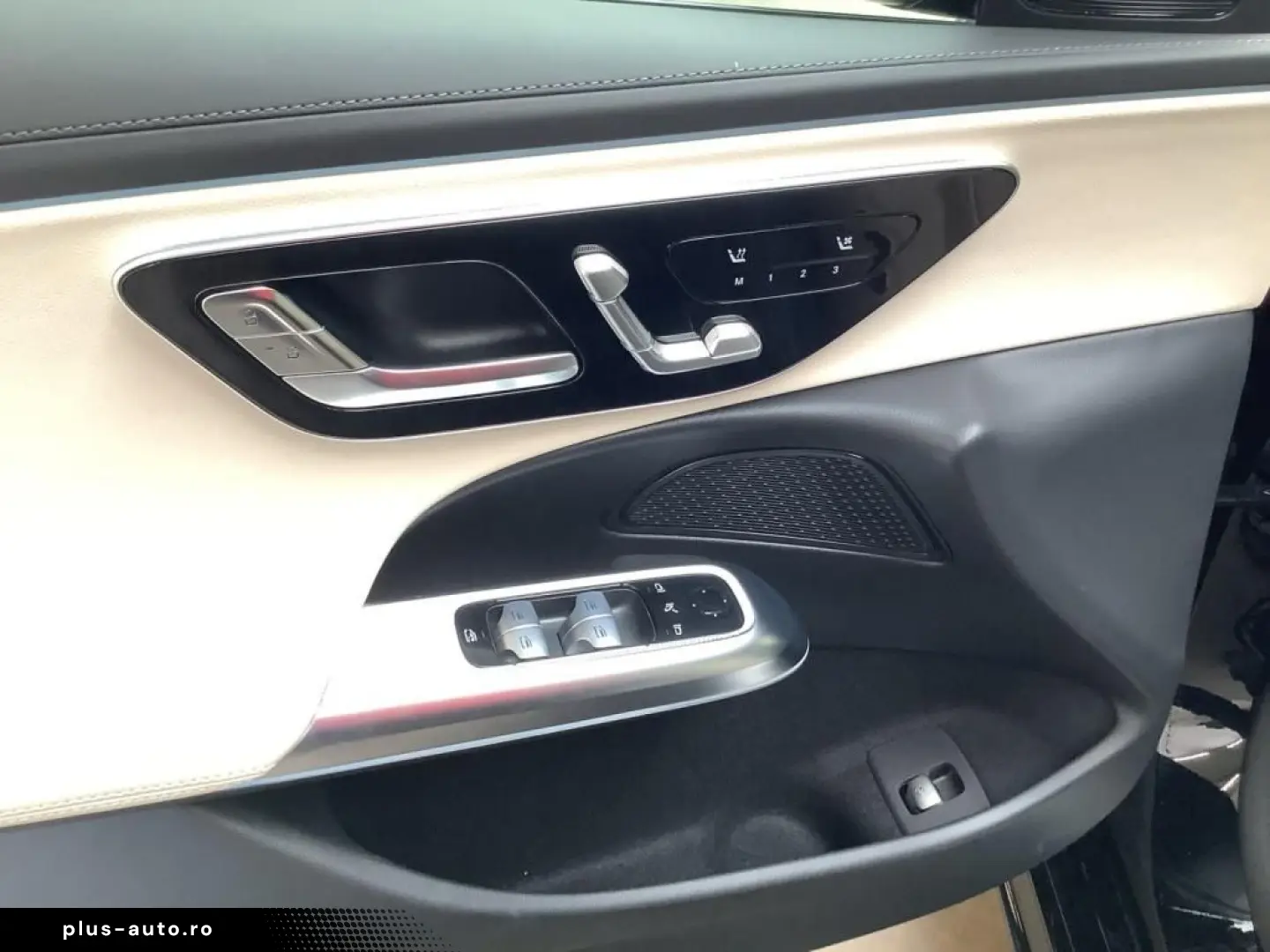 MERCEDES-BENZ E 200 Limousine AMG SUPERSCREEN DIGITAL 360