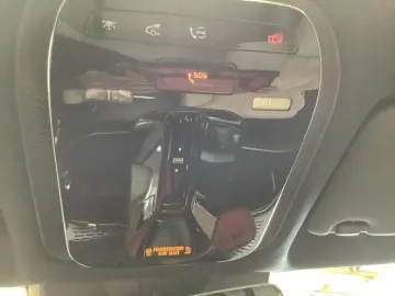 MERCEDES-BENZ E 200 Limousine AMG SUPERSCREEN DIGITAL 360