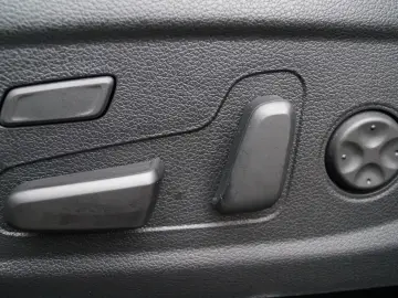 HYUNDAI SANTA FE 1.6 TGDi PHEV 4WD SIGNATURE NAVI HUD AC