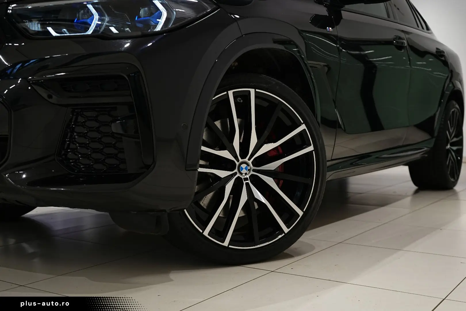 BMW X6 40d M-PAKET HUD ACC 3D PANO AHK MEMORY LASER