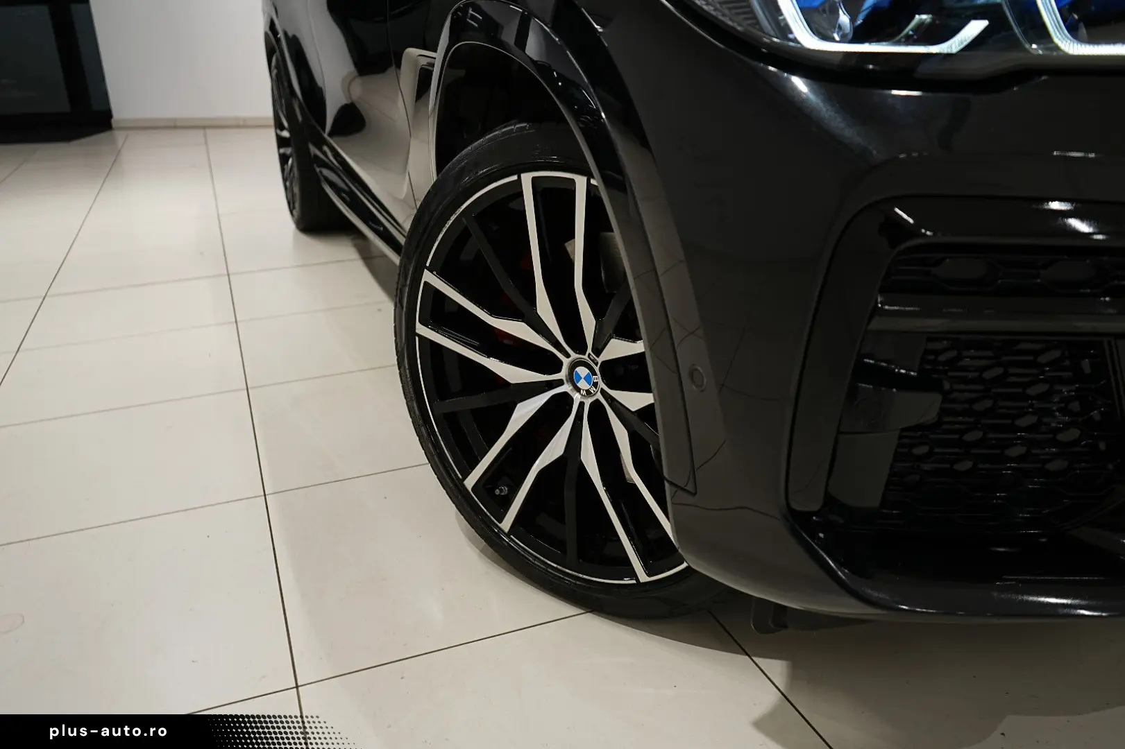 BMW X6 40d M-PAKET HUD ACC 3D PANO AHK MEMORY LASER