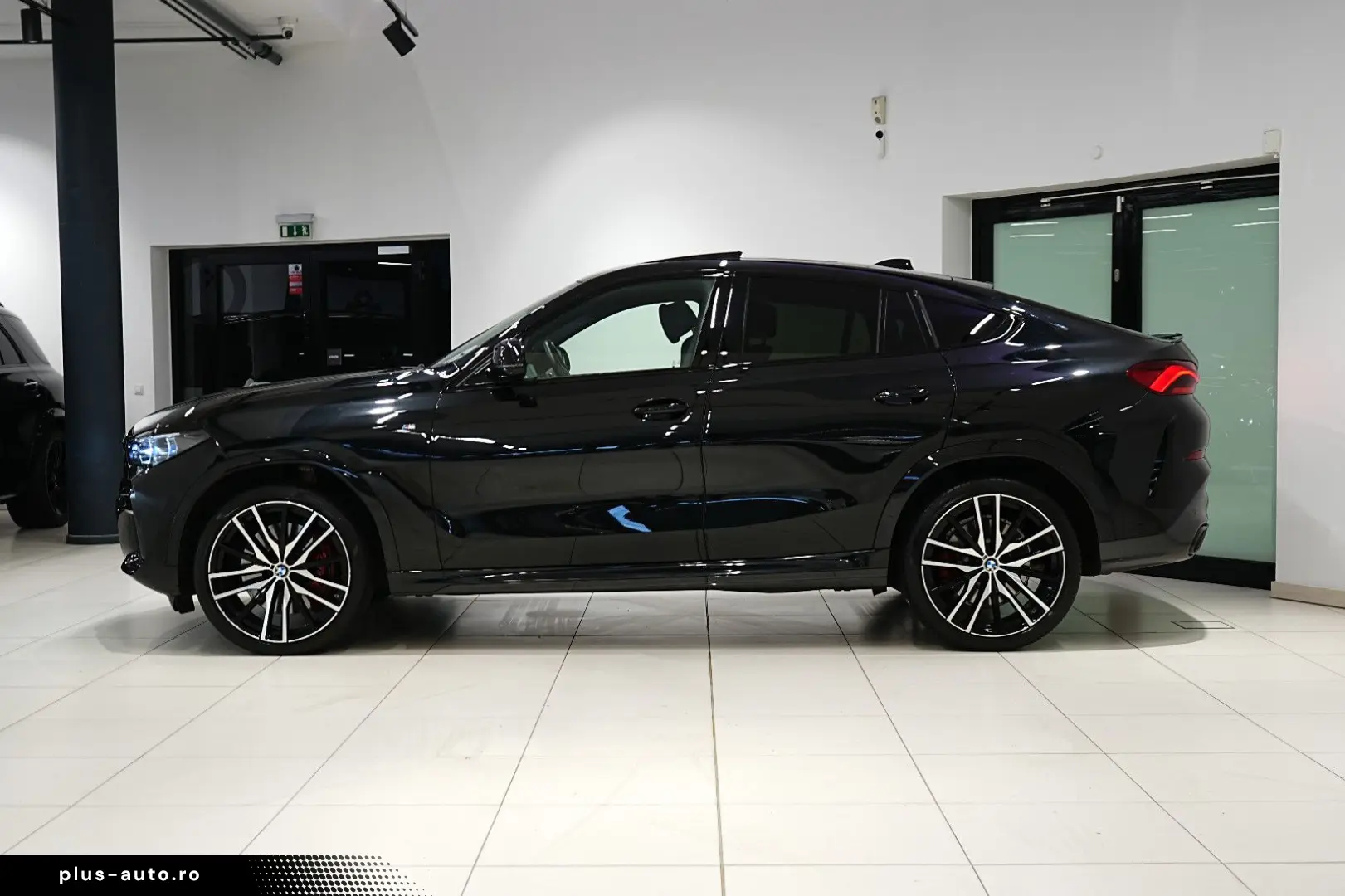 BMW X6 40d M-PAKET HUD ACC 3D PANO AHK MEMORY LASER