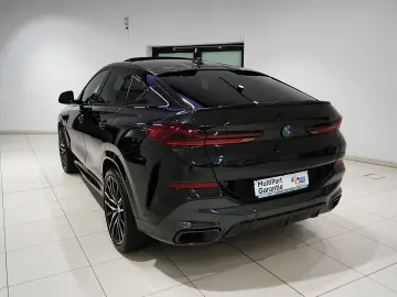 BMW X6 40d M-PAKET HUD ACC 3D PANO AHK MEMORY LASER