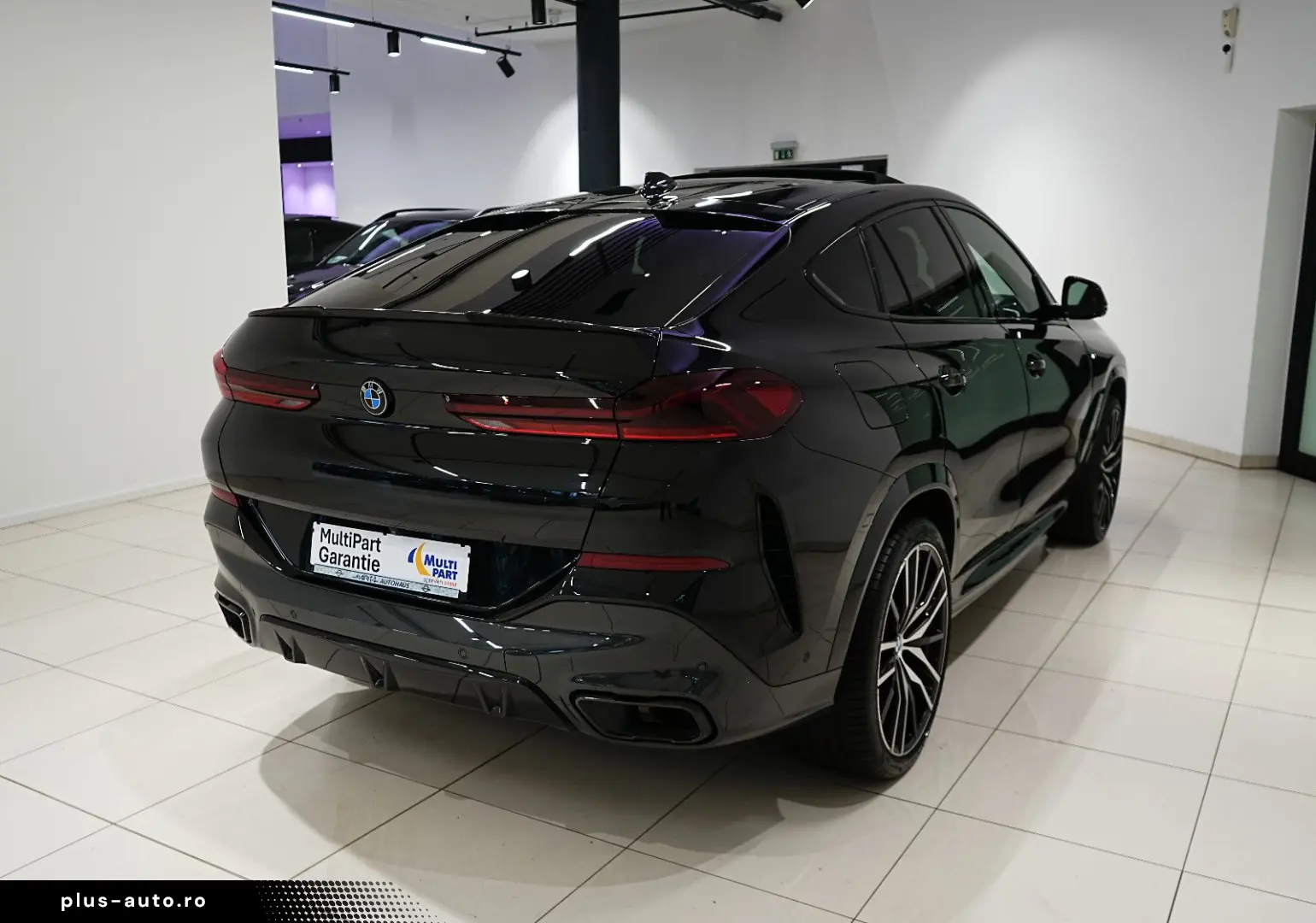 BMW X6 40d M-PAKET HUD ACC 3D PANO AHK MEMORY LASER