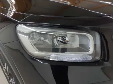 MERCEDES-BENZ GLB 200 d 4M-AMG PANO BusiP AssiP MBUX