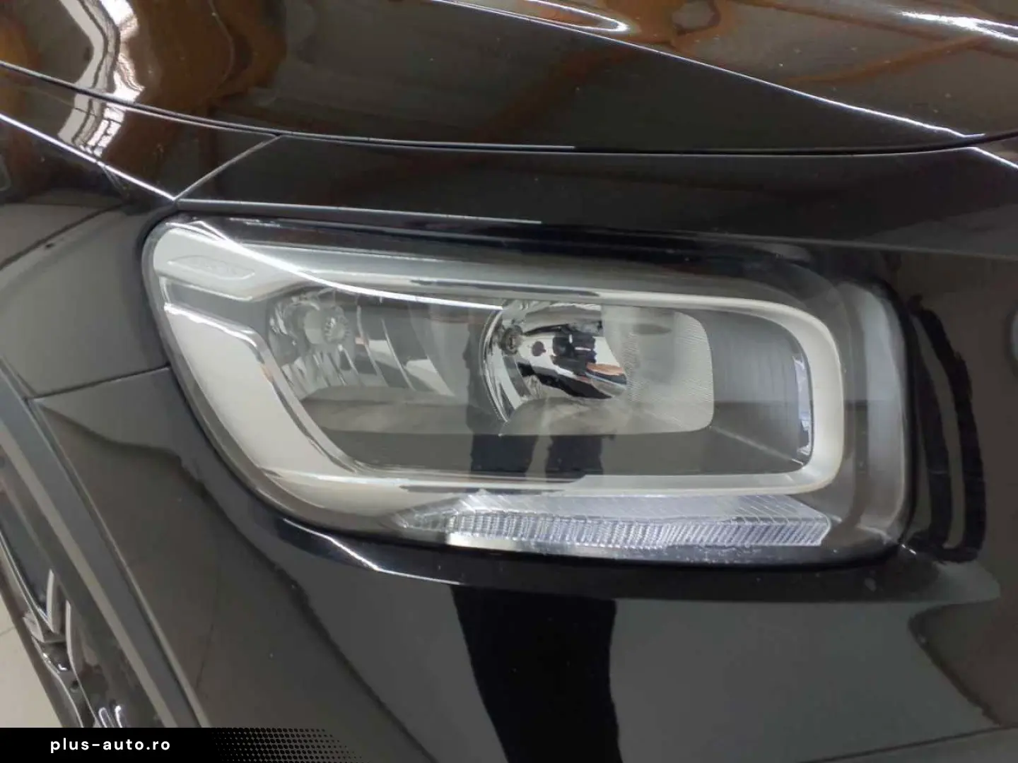 MERCEDES-BENZ GLB 200 d 4M-AMG PANO BusiP AssiP MBUX