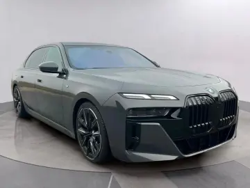 BMW 740d xDrive  M SPORT PRO