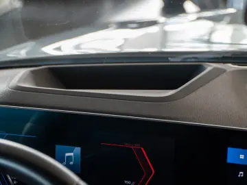 BMW M4 Comp xD Carbon Innovation HK Memo Laser